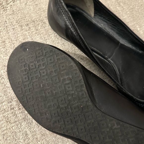 TORY BURCH Classic Reva Ballet Flats in Black. Size 7.5 - Picture 9 of 11
